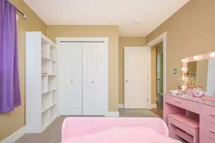 Guest Bathroom Photo of 22990 134 Loop, Maple Ridge, BC