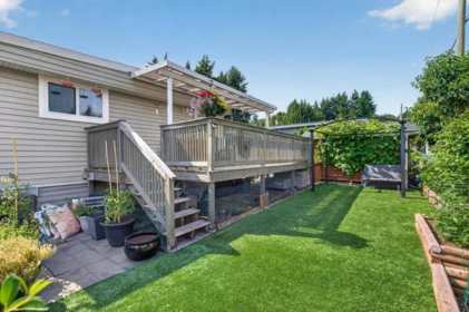 Aerial View of 200 27111 Avenue, Langley, BC