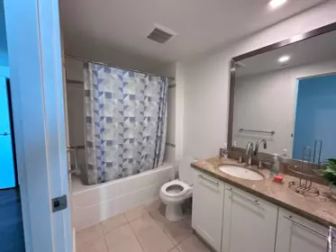 Primary Bathroom Photo of 1904 1616 Bayshore Drive, Vancouver, BC