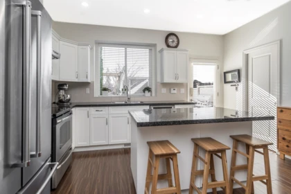 Breakfast Nook Photo of 20854 72 Avenue, Langley, BC