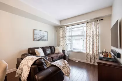 Breakfast Nook Photo of 58 18199 70 Avenue, Surrey, BC