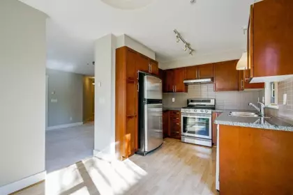 Mudroom Photo of 212 5740 Toronto Road, Vancouver, BC