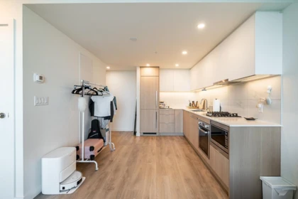Primary Bathroom Photo of 2701 308 Alderson Avenue, Coquitlam, BC