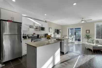 Kitchen Photo of 73 15399 Guildford Drive, Surrey, BC