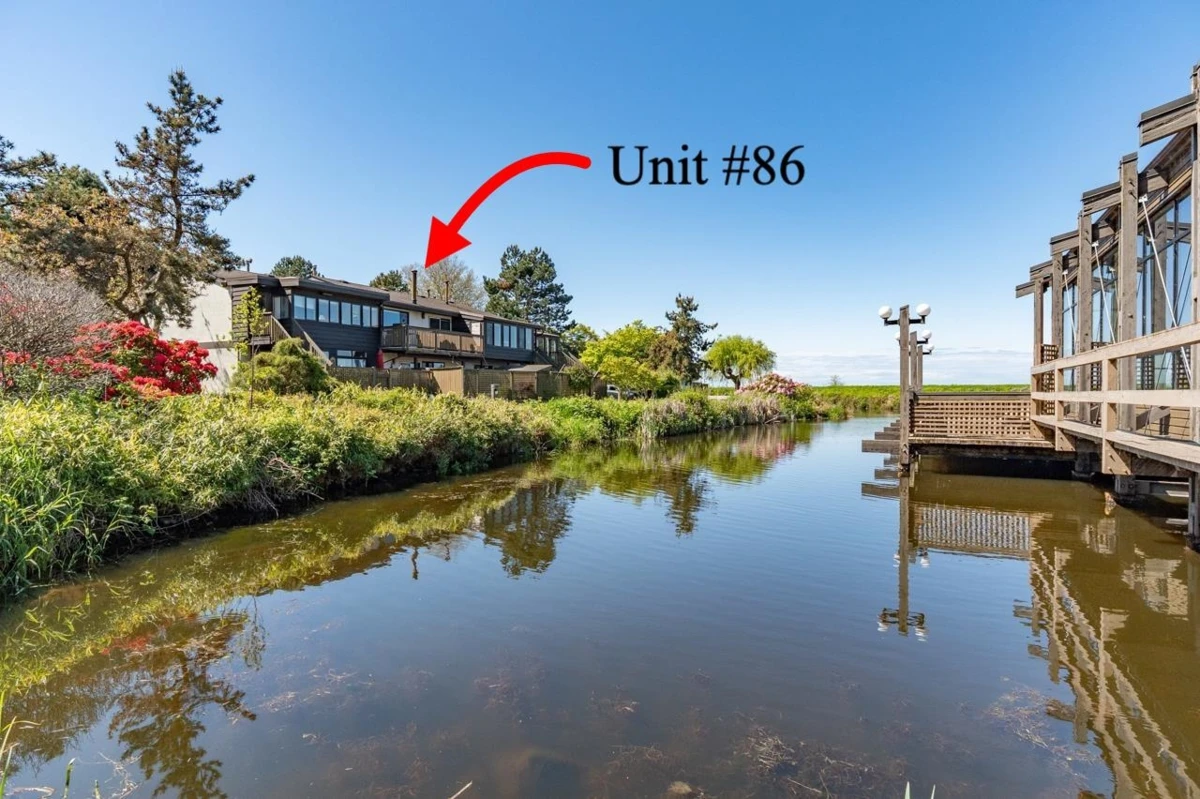 Family Room Photo of 86 11491 7th Avenue, Richmond, BC