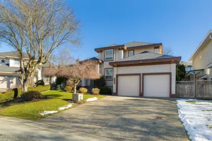 15355 80a Avenue, Surrey, BC, Surrey — Single Family Residence for sale