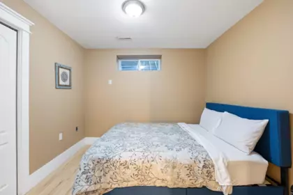 Swimming Pool Photo of 15355 80a Avenue, Surrey, BC