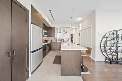 PH2 7328 Arcola Street, Burnaby, BC, Burnaby — Apartment/Condo for sale