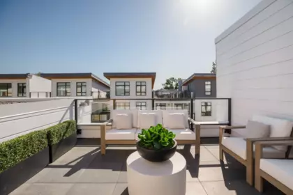Outdoor Patio Photo of 412 310 Salter Street, New Westminster, BC