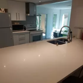 Kitchen Island Photo of 5111 Blundell Road, Richmond, BC