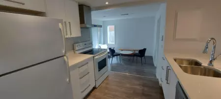 Kitchen Photo of 5111 Blundell Road, Richmond, BC