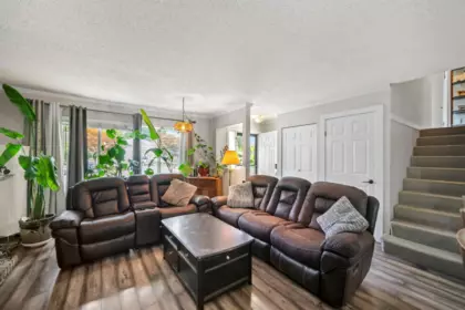 Breakfast Nook Photo of 14083 66 Avenue, Surrey, BC