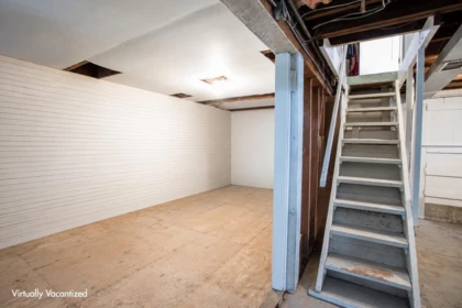 Basement Recreation Room Photo of 88 W Woodstock Avenue, Vancouver, BC
