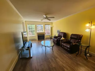 Breakfast Nook Photo of 218 1363 56 Street, Delta, BC