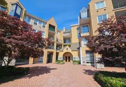 218 1363 56 Street, Delta, BC, Delta — Apartment/Condo for sale