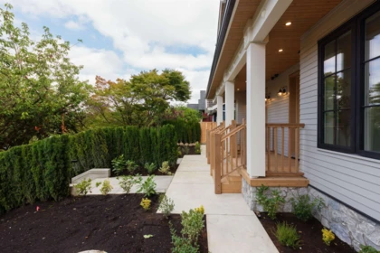 Hot Tub / Spa Photo of 2 242 E 20th Avenue, Vancouver, BC