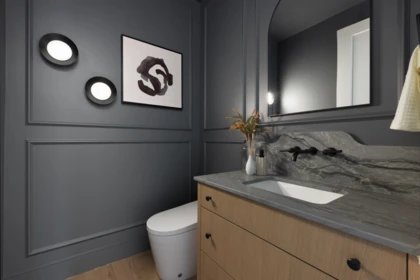Laundry Room Photo of 2 242 E 20th Avenue, Vancouver, BC
