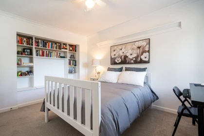 Bedroom 3 Photo of 1429 133a Street, Surrey, BC