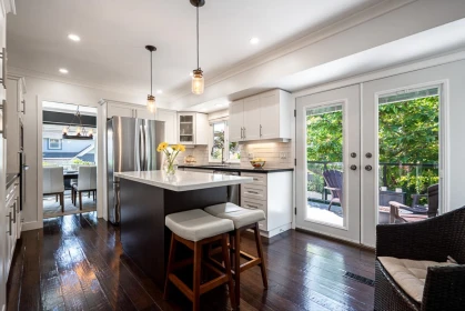Kitchen Photo of 1429 133a Street, Surrey, BC
