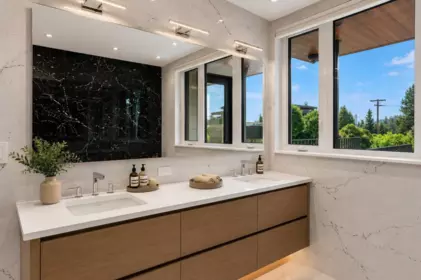 Mudroom Photo of 1202 Duchess Avenue, West Vancouver, BC