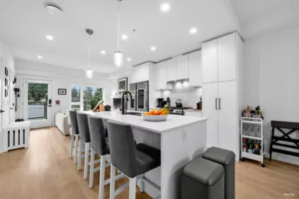 Pantry Photo of 162 565 E 2nd Street, North Vancouver, BC