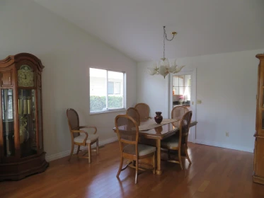 Primary Bedroom Photo of 1895 Yukon Avenue, Port Coquitlam, BC