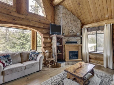 20807 Sakwi Creek Road, Mission, BC, Mission — Single Family Residence for sale