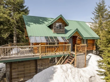 20807 Sakwi Creek Road, Mission, BC, Mission — Single Family Residence for sale