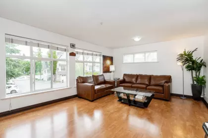 Kitchen Photo of 62 6450 199 Street, Langley, BC