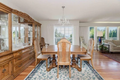 Breakfast Nook Photo of 6505 Meier Road, Sechelt, BC