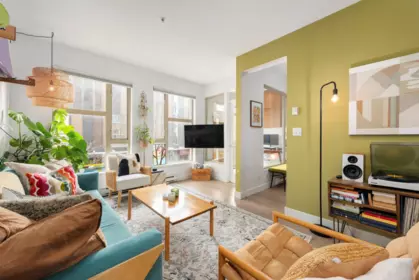 212 205 E 10th Avenue, Vancouver, BC, Vancouver — Apartment/Condo for sale