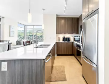 Kitchen Photo of 2709 2955 Atlantic Avenue, Coquitlam, BC