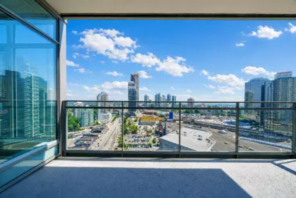 2709 4688 Kingsway, Burnaby, BC, Burnaby — Apartment/Condo for sale