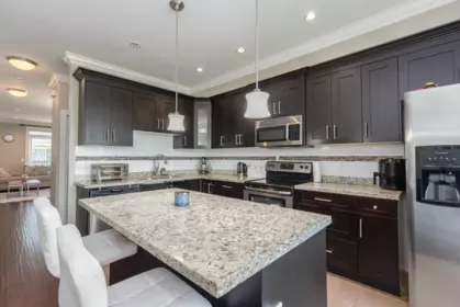 Kitchen Island Photo of 64 6383 140 Street, Surrey, BC