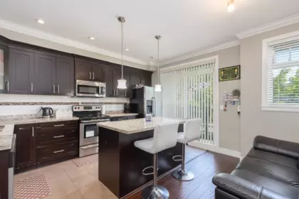 Primary Bathroom Photo of 64 6383 140 Street, Surrey, BC