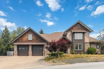 7250 Marble Hill Road, Chilliwack, BC, Chilliwack — Single Family Residence for sale