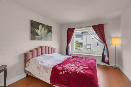 Breakfast Nook Photo of 37 7428 14th Avenue, Burnaby, BC