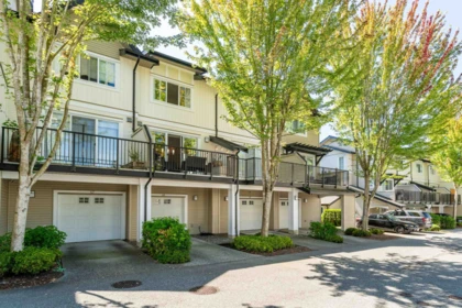 46 2450 161a Street, Surrey, BC, Surrey — Townhouse for sale
