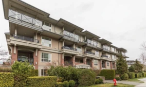 201 15357 17a Avenue, Surrey, BC