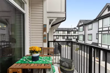 Laundry Room Photo of 11 11272 240 Street, Maple Ridge, BC