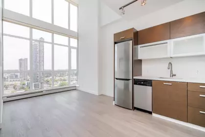 2501 10777 University Drive, Surrey, BC, Surrey — Apartment/Condo for sale