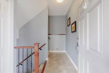 Hallway Photo of 127 23925 116 Avenue, Maple Ridge, BC