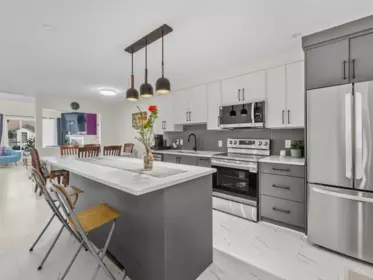 Kitchen Island Photo of 210 10308 155a Street, Surrey, BC