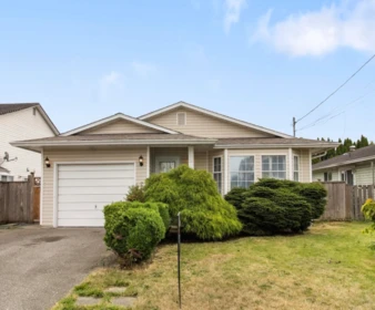 9536 Carroll Street, Chilliwack, BC, Chilliwack — Single Family Residence for sale