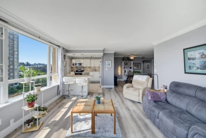 Breakfast Nook Photo of 701 3190 Gladwin Road, Abbotsford, BC