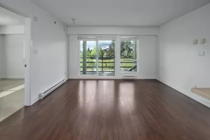 406 15735 Croydon Drive, Surrey, BC, Surrey — Apartment/Condo for sale