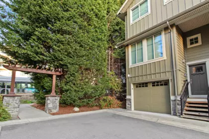 7 3266 147 Street, Surrey, BC, Surrey — Townhouse for sale