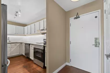 603 1442 Foster Street, White Rock, BC, White Rock — Apartment/Condo for sale