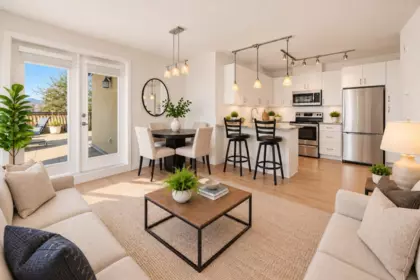Kitchen Island Photo of 503 2191 Shaughnessy Street, Port Coquitlam, BC