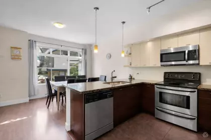 Breakfast Nook Photo of 138 6299 144 Street, Surrey, BC